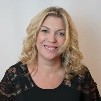 Picture of Julie McCully